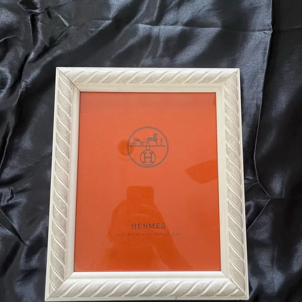 Hermes framed picture‎